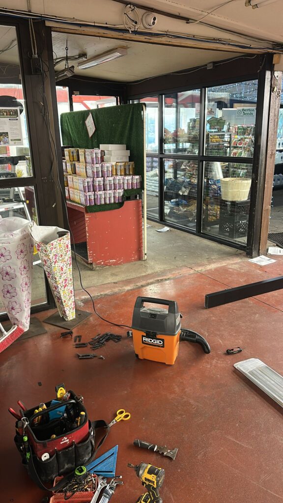 automatic door that need to be fix